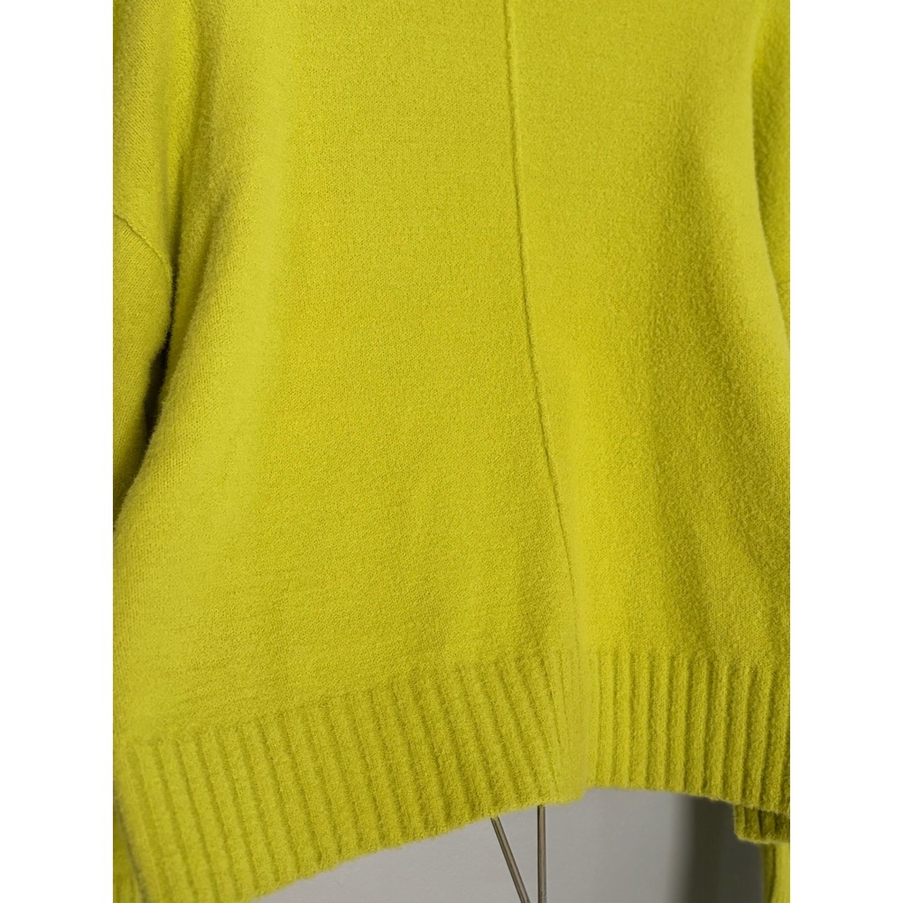Free People Mock Neck OversizedSweater Lime Green ChartreuseRibbedKnit OB1569559 - Picture 8 of 10